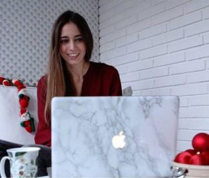 Create wish lists online this Christmas.