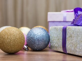 Yankee gift exchange game