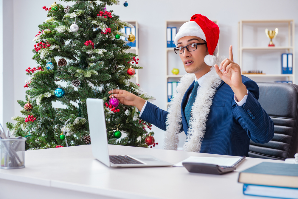 Virtual Christmas games help remote workers bond.