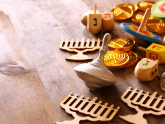 A Hanukkah wish list helps you stay organized.