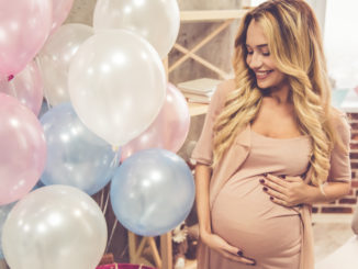 Knowing how to make a wish list for a baby shower will make the celebration much easier.