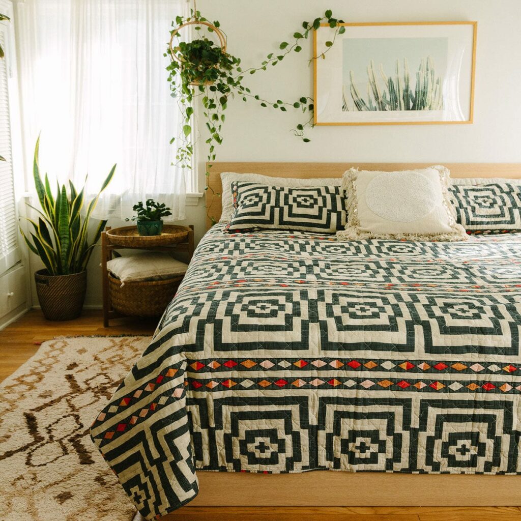 Jungalow's Hypnotic Quilt Set by Justina Blakeney